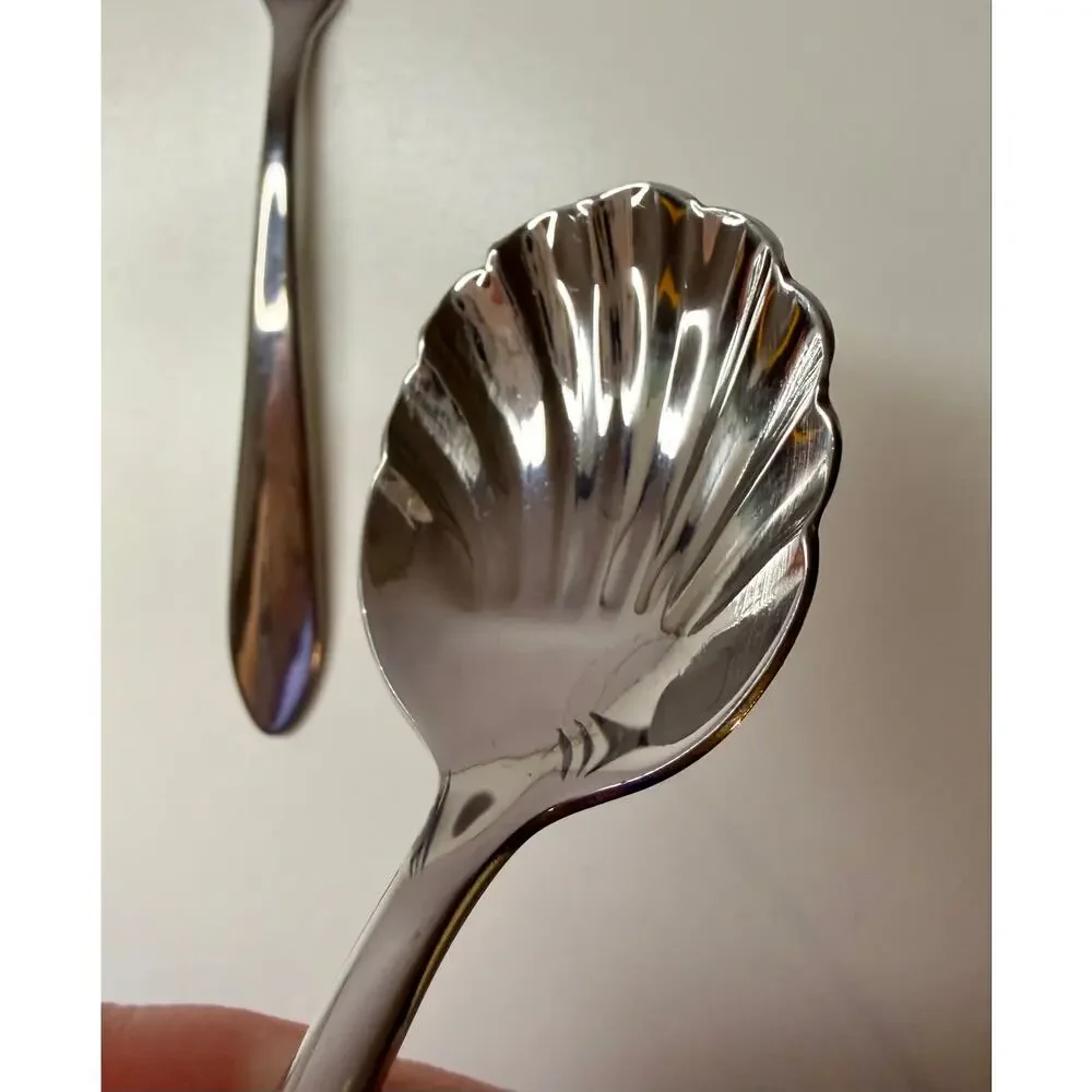 Oneida mooncrest stainless